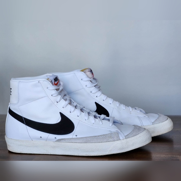 Nike blazer Mid 77 - Size M 10.5 / W 12 - Picture 1 of 5